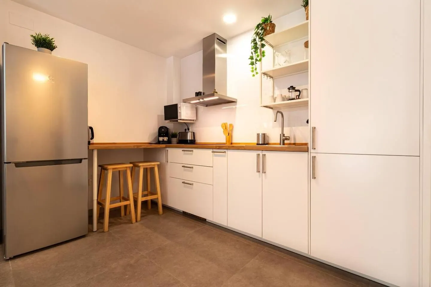 Charming Apartment In The Heart Of Mlaga Малага